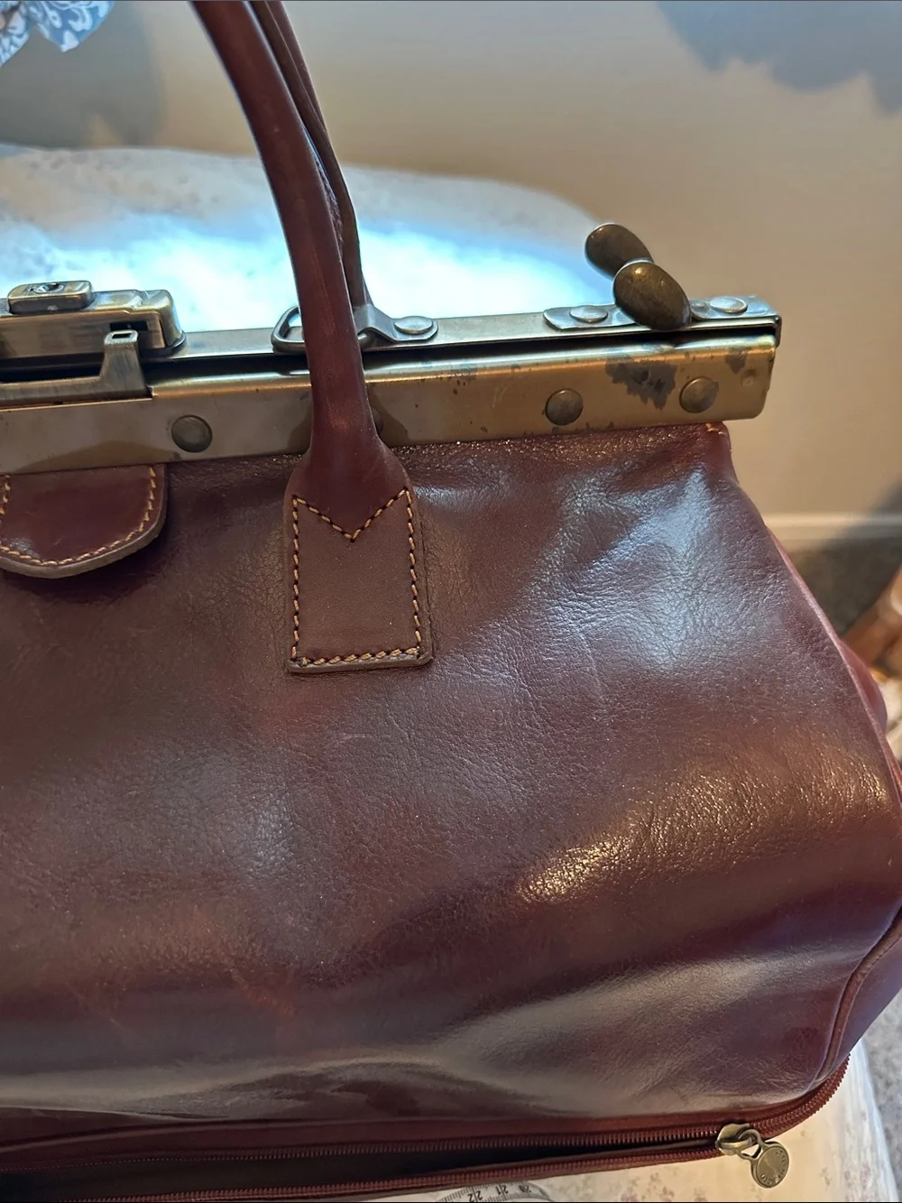 Large men’s travel Satchel from Italy